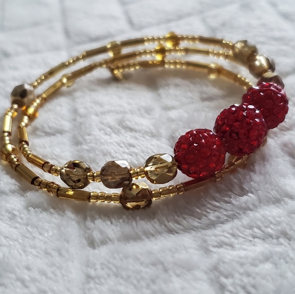 Bracelets, accessories, jewelry, - Picture 3 of 5